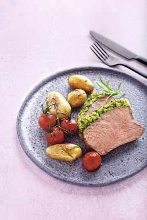 Liporeform protect - Roastbeef mit Oliven-Kräuter-Kruste Liporeform protect - Roastbeef mit Oliven-Kräuter-Kruste